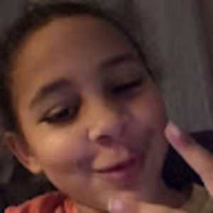 Meet your Posher, Kylie